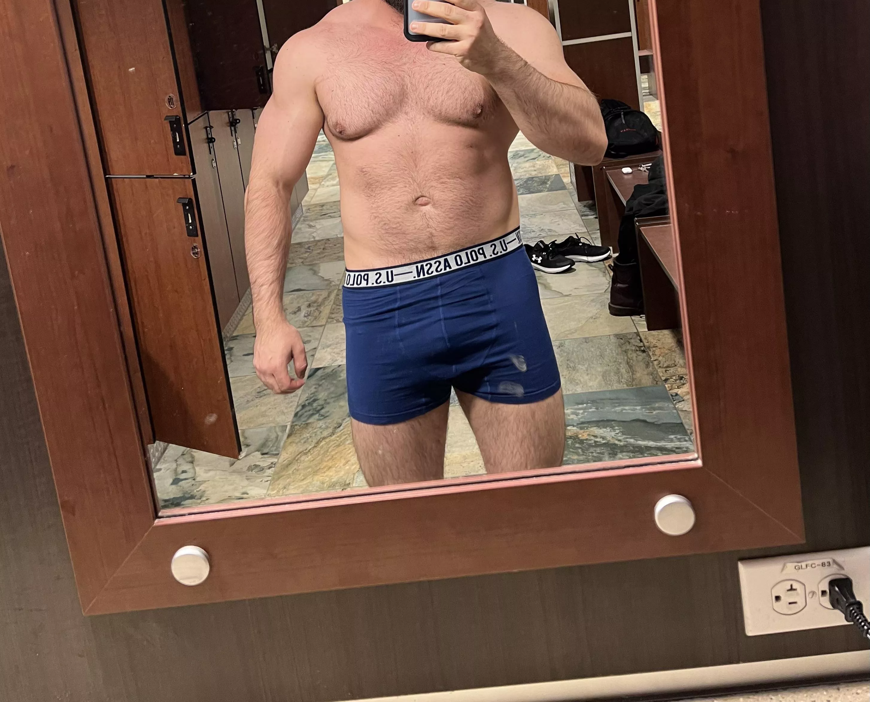 Any females wana play? (F)