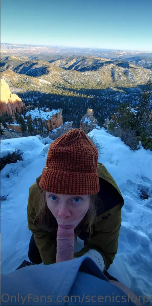 come watch her slurp thick cock in scenic places