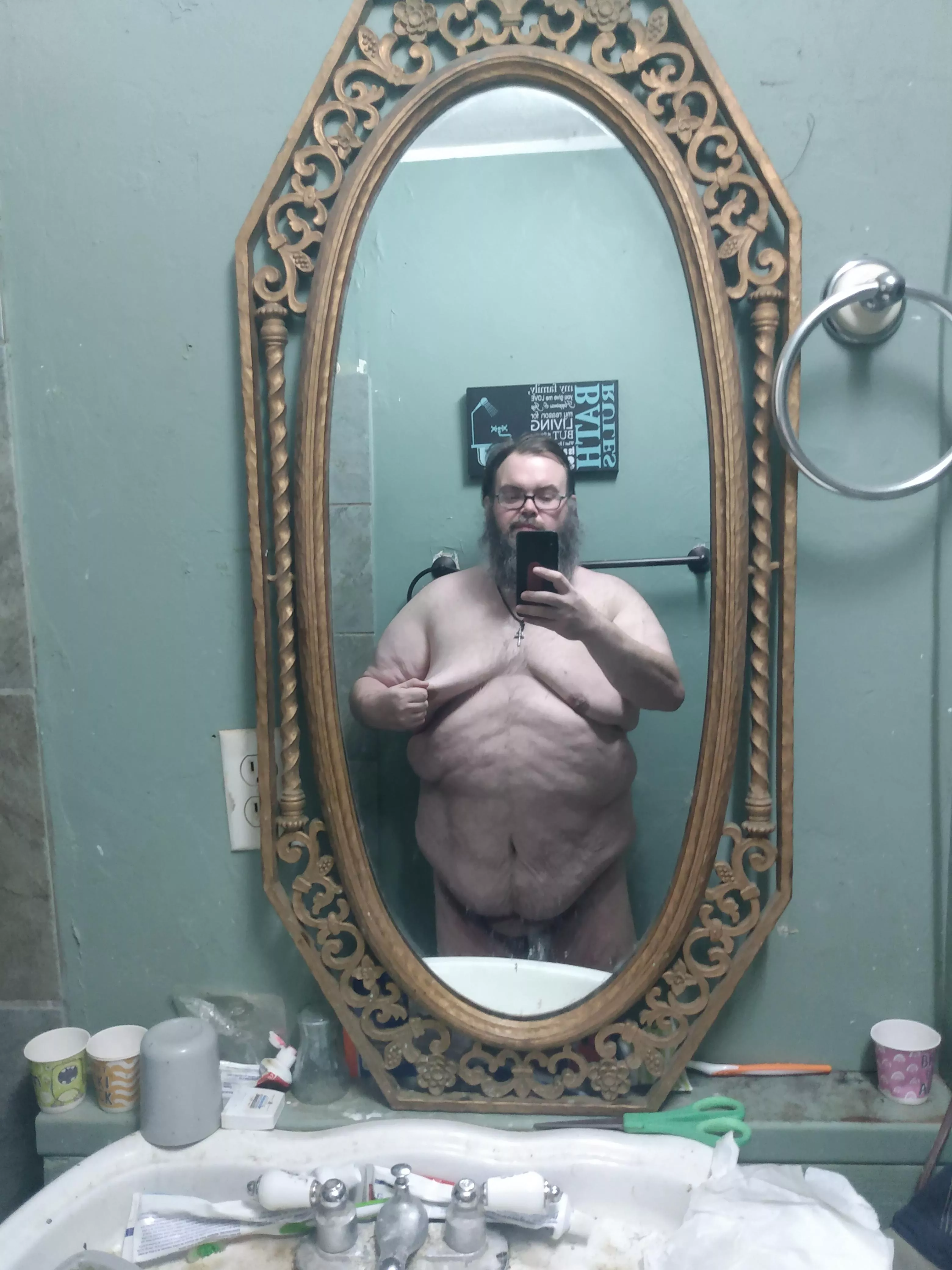 Daddy wants to shower with you. Come clean me darl'n.