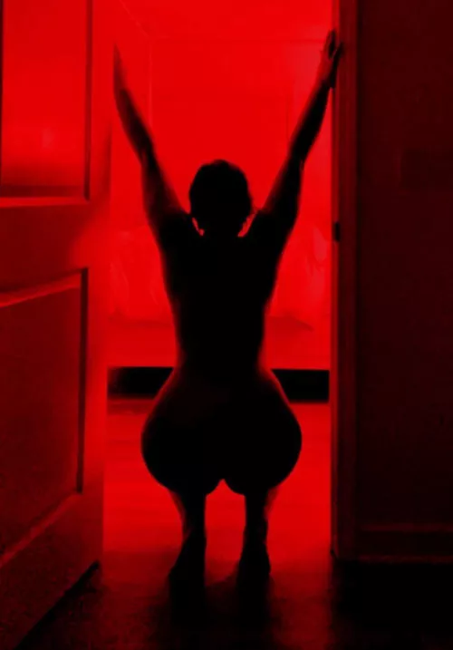 emphasis on “slim thick with ya cute ass” !!!