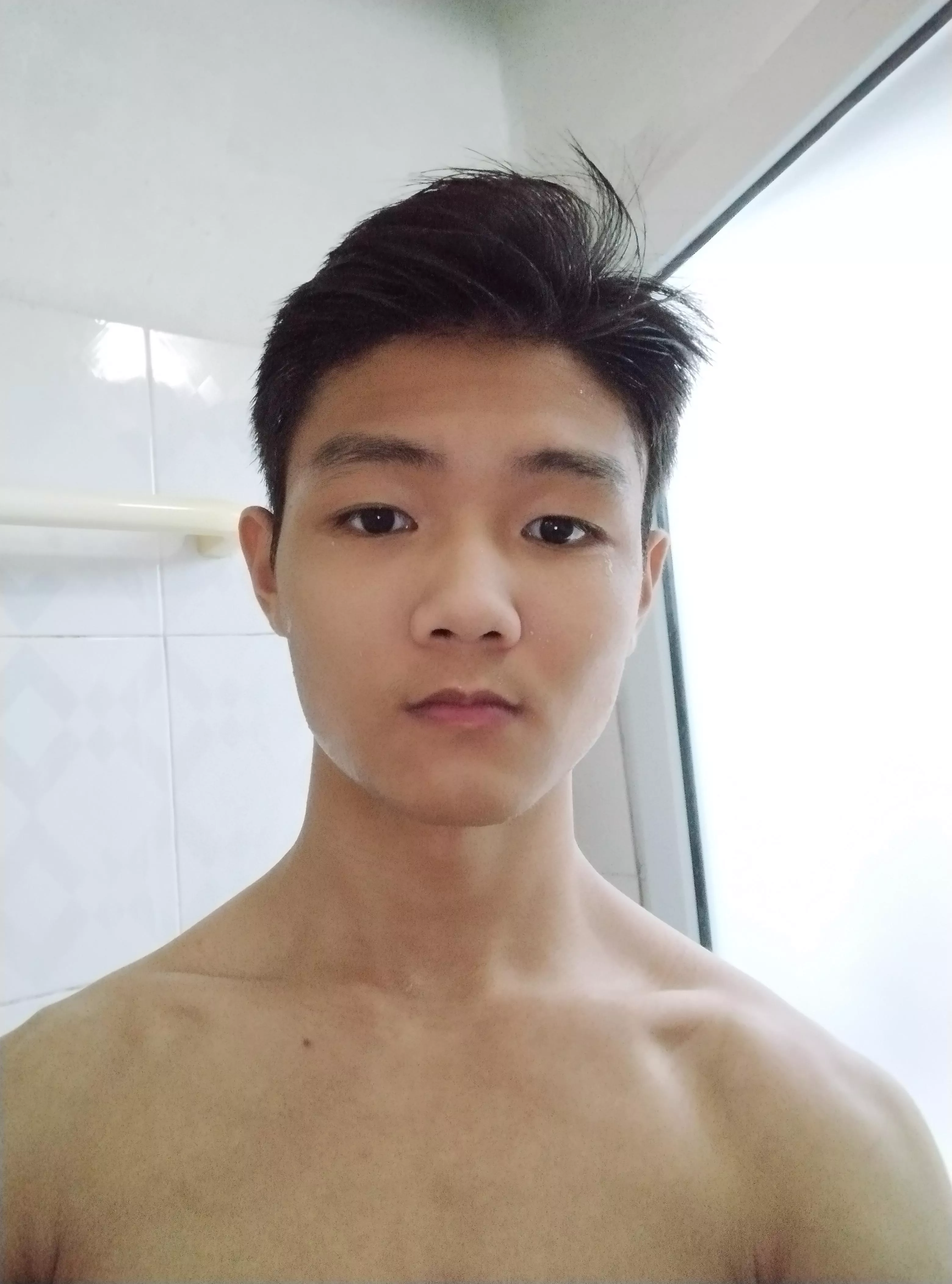 Everyone in here are so cute x)