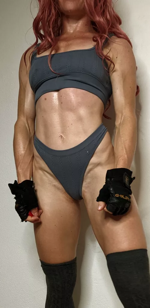 Feel like a warrior after work out 😅🌹