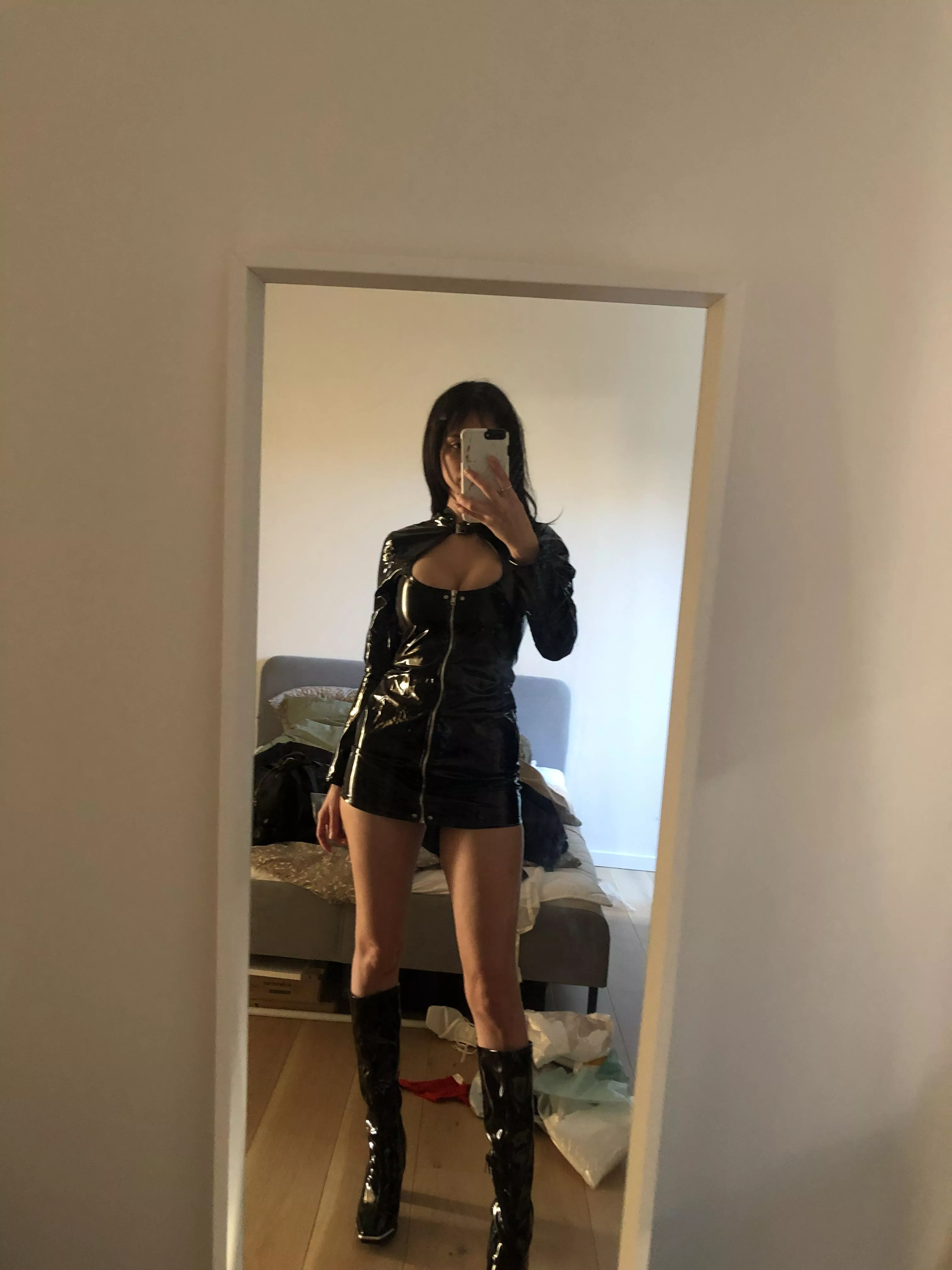 Fuck me while Im on my boots