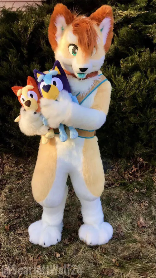 Happy Fursuit Friday !!🐾✨💕