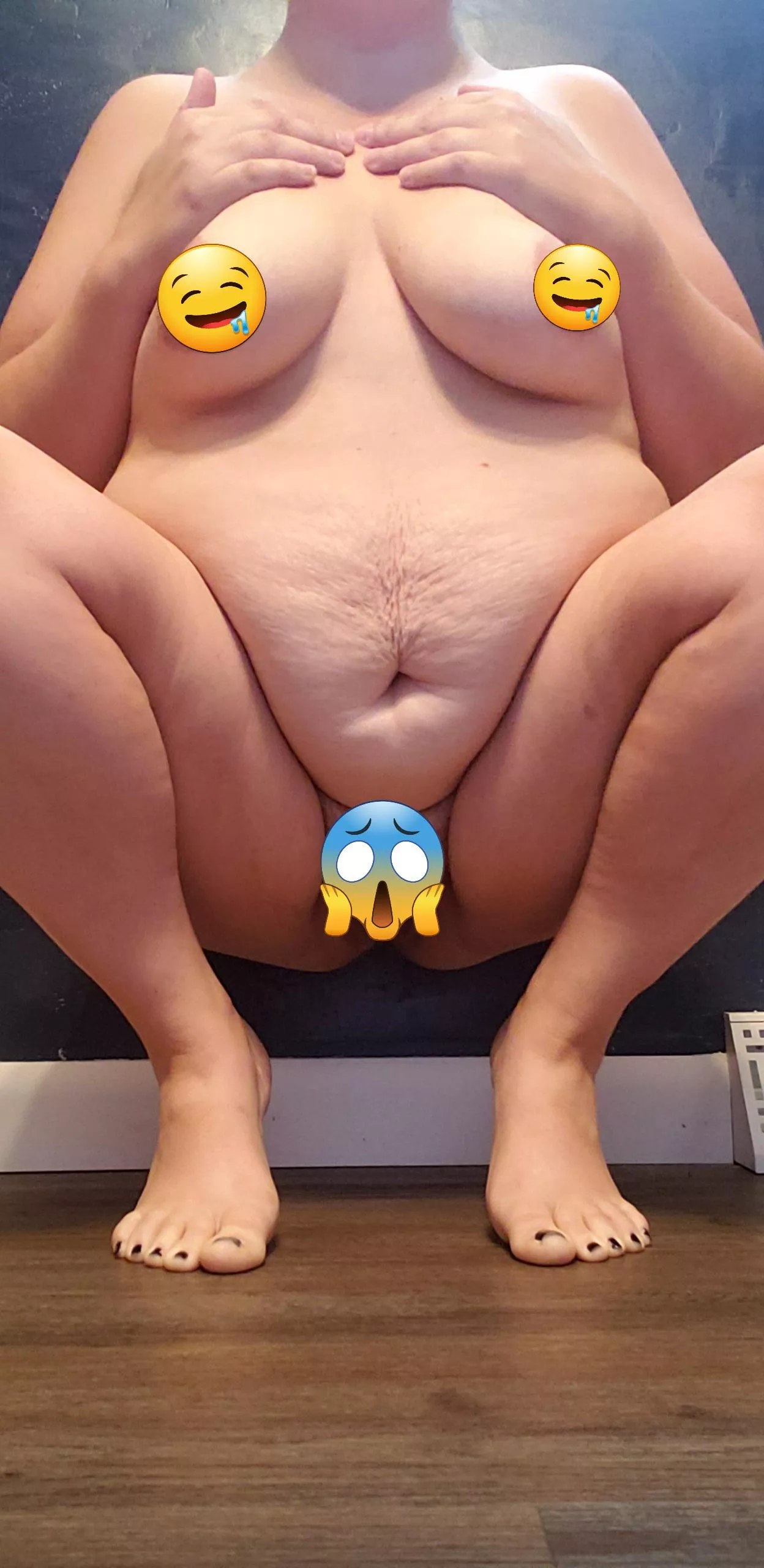 Horny MILF looking to please