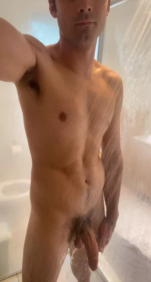 Hot shower on a hot day 🔥
