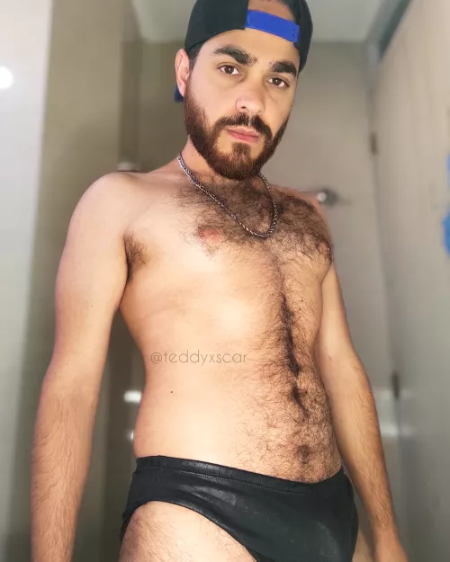 I am a hairy man and I like to be