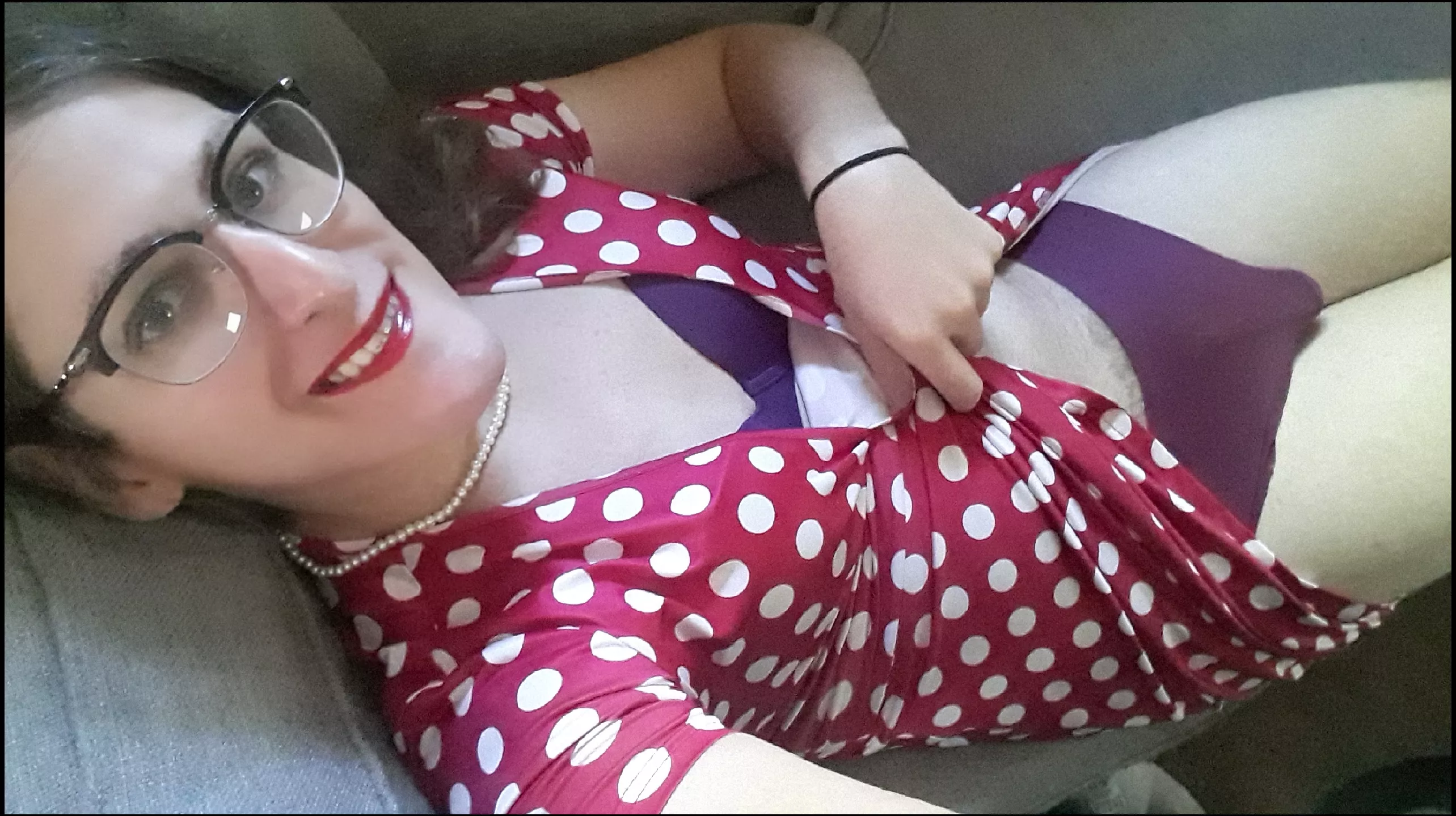 I'm sorry for the bulge, but I promise its shrinking more and more every day 😳