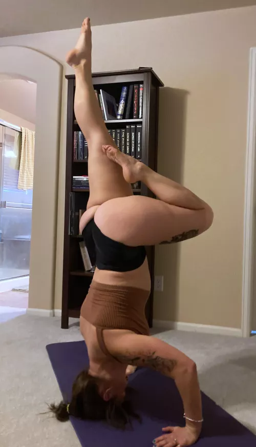 It can be a lot to hold🤷‍♀️😉💖