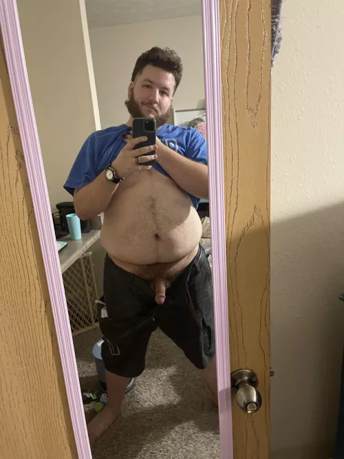 It’s a late night and I’m drunk and horny