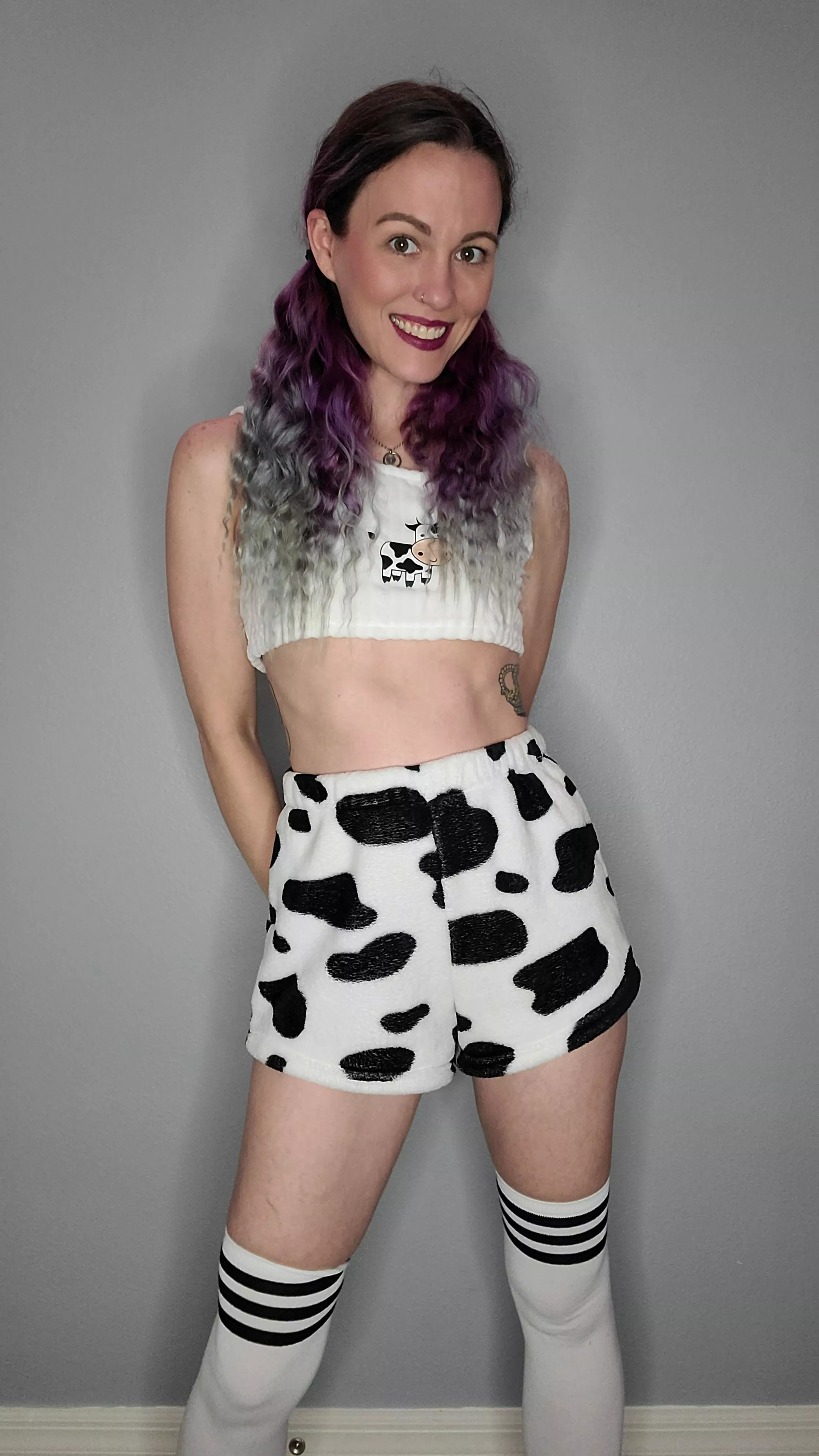 Just being a cute cow 🐄 [F]