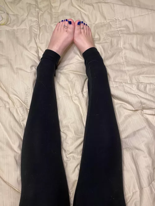 Long legs for small feet!