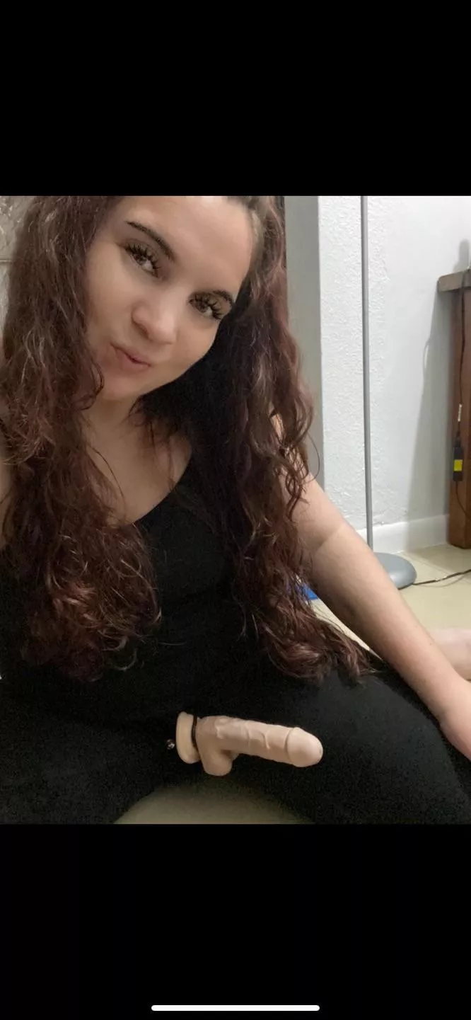 Mommy has a night full of tormenting surprises for you pathetic cuck😈🙈 now bow down and bend over sissy, so we can get started 🥵[domme]