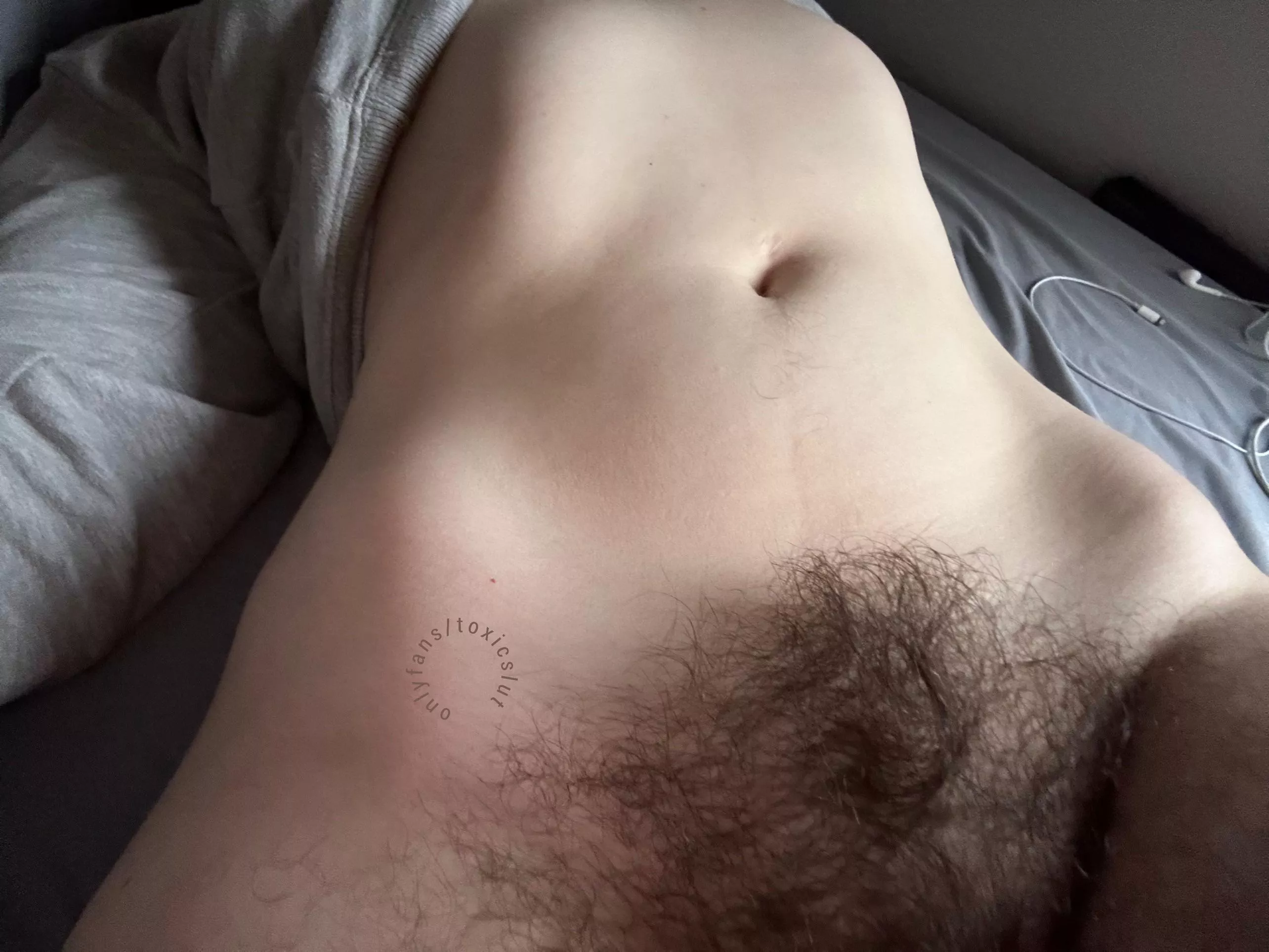 My bush is getting so crazy :p