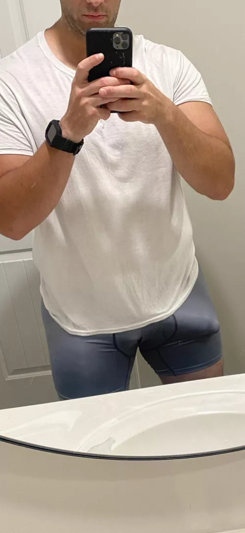 My ex wife said nobody will get turned on by my body anymore. Is she right? DMs open