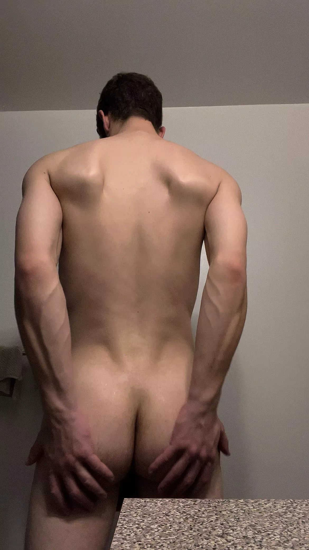 My petite body works construction and needs a deep massage