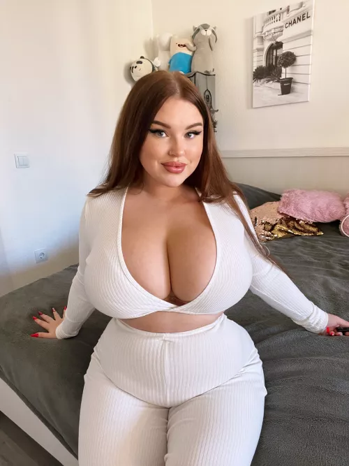 My titties cannot be contained ;)