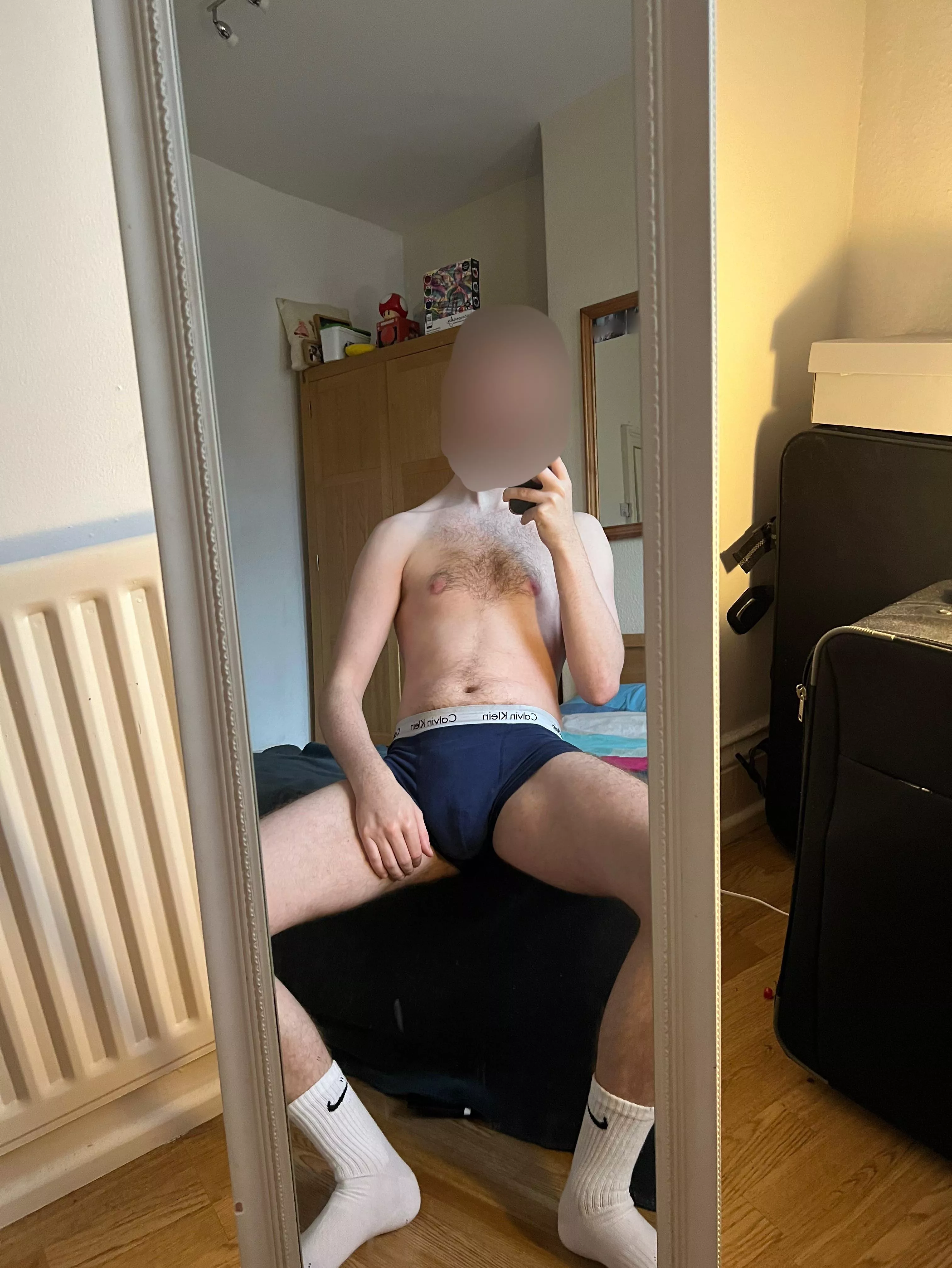 Need someone to worship me asap