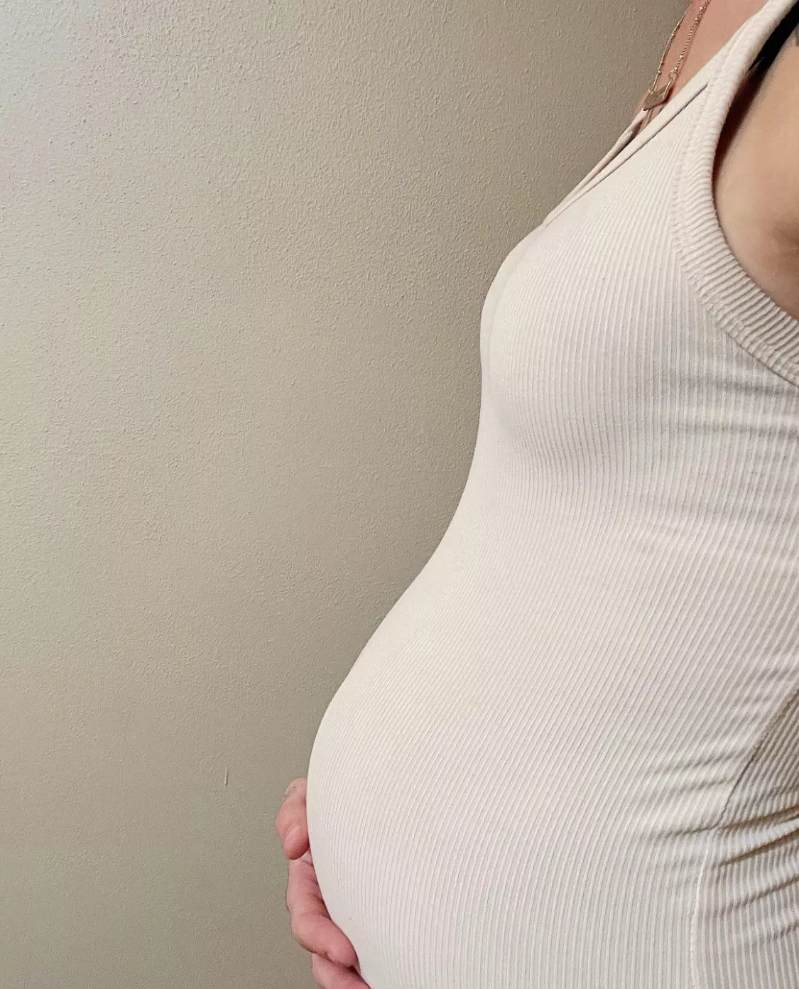 Petite and pregnant:)