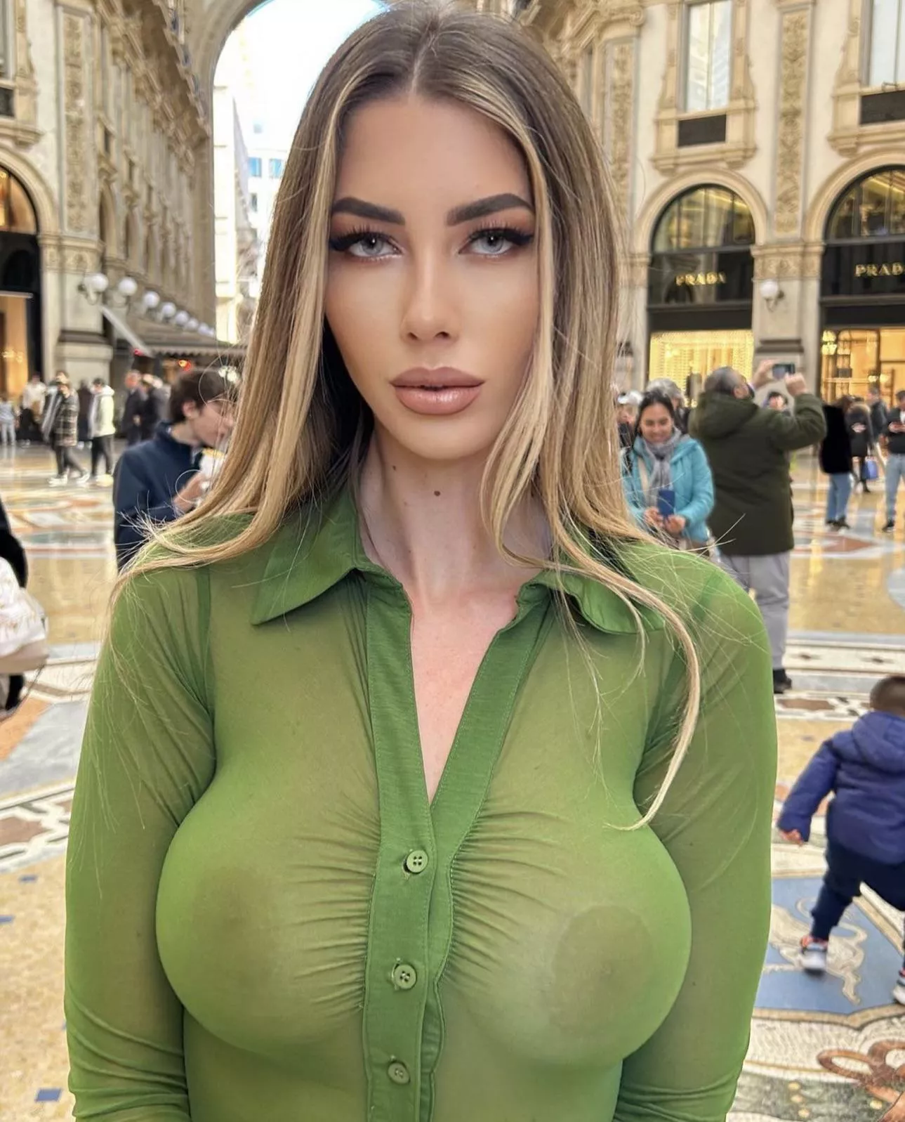 Seethru in public