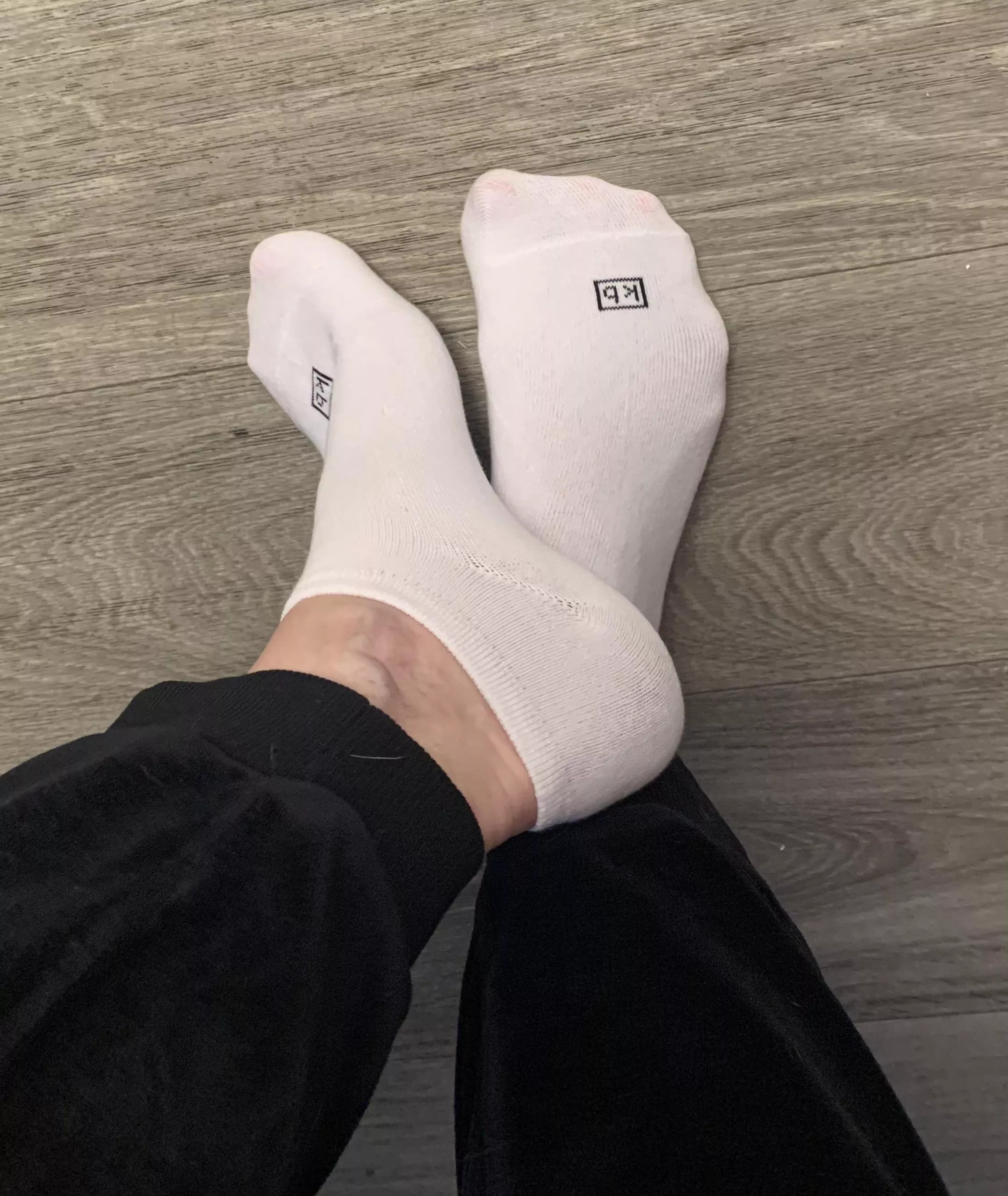 [Selling] Start a new pair and watch the process. DM. US only.