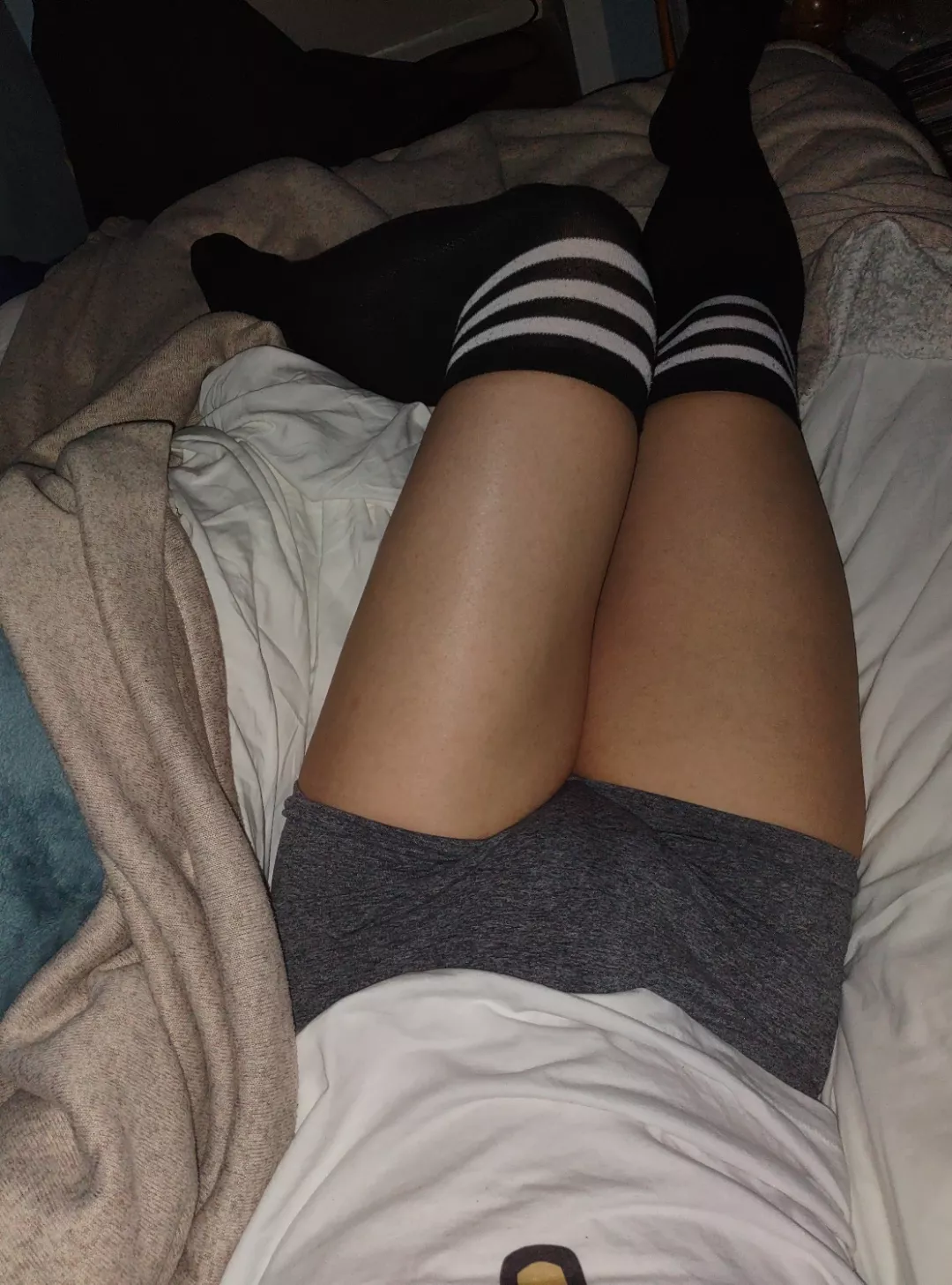 somebody hold my hand 🥺