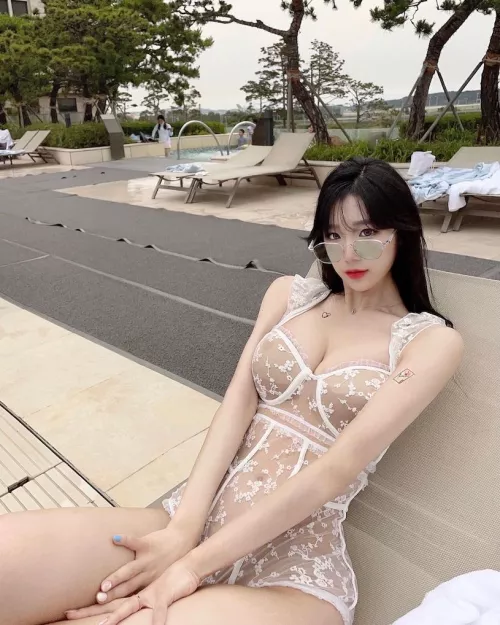 Swimsuit for the pool?