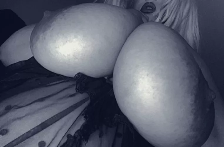 Think you’ve got big enough hands for these?