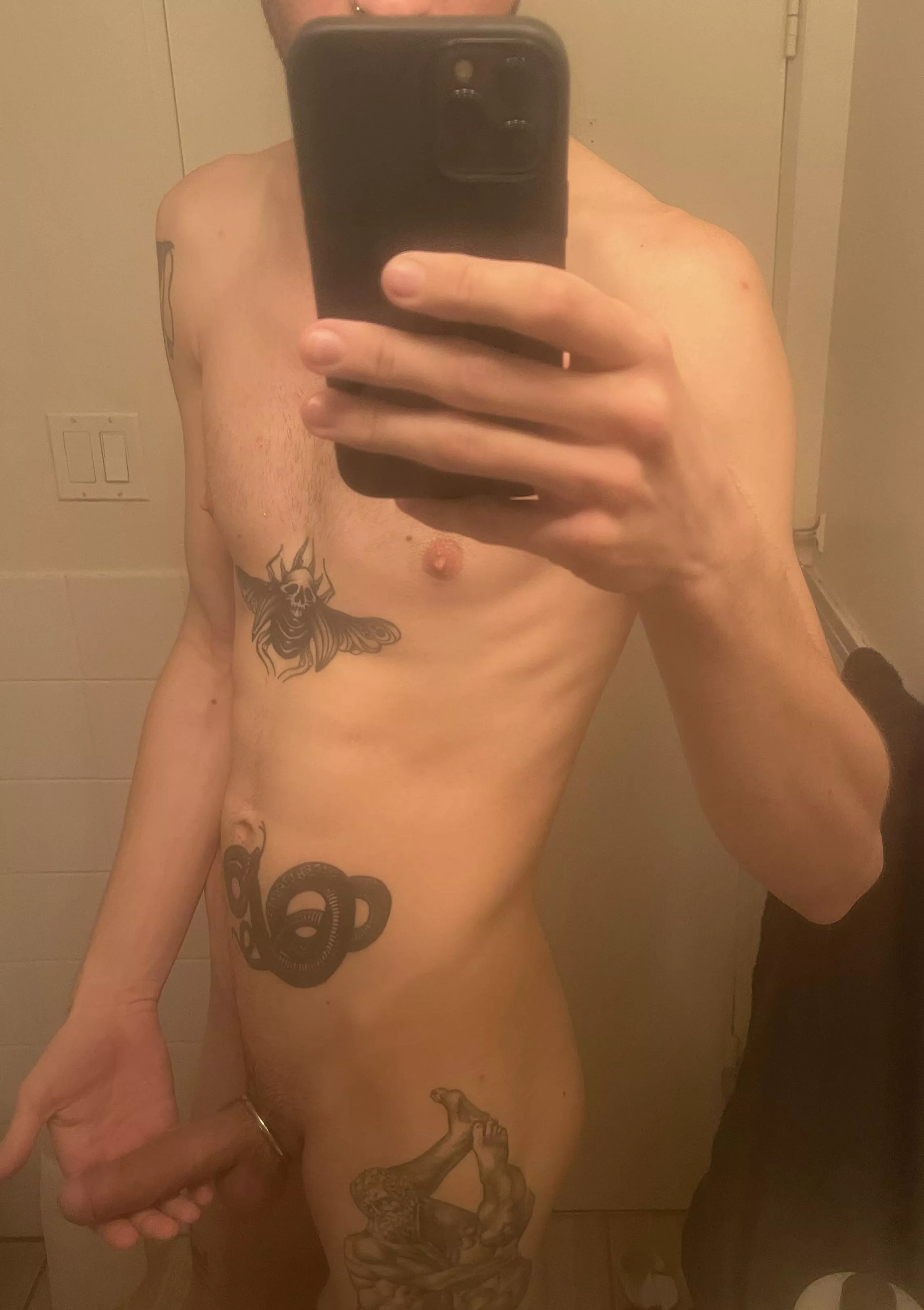 Where’s the tatted muscle daddies at?