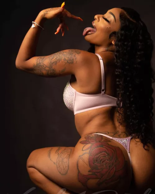 who wanna get naughty with me?