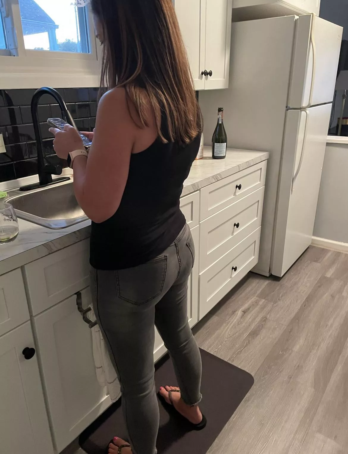 Wife and husband together on here for the next few hrs. Hit us up