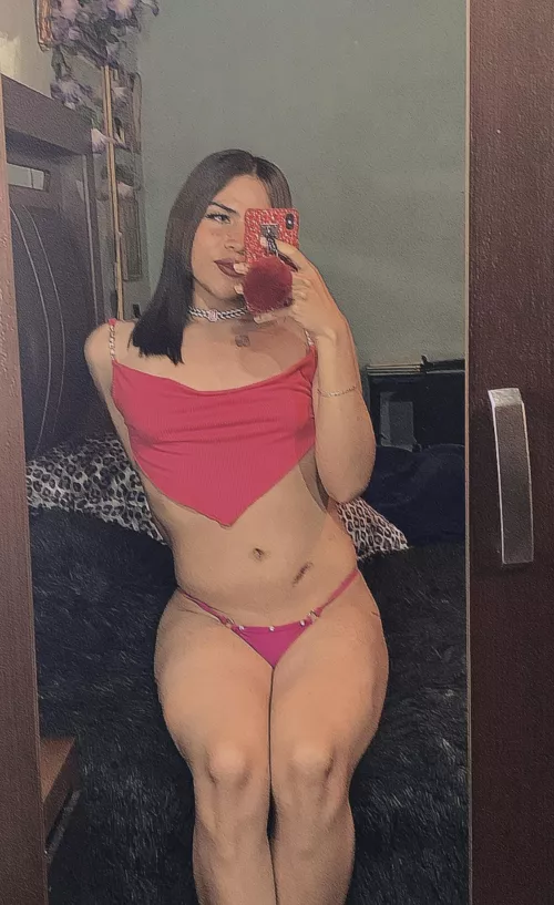 Would ya jack off to my nudes if i sent you some??