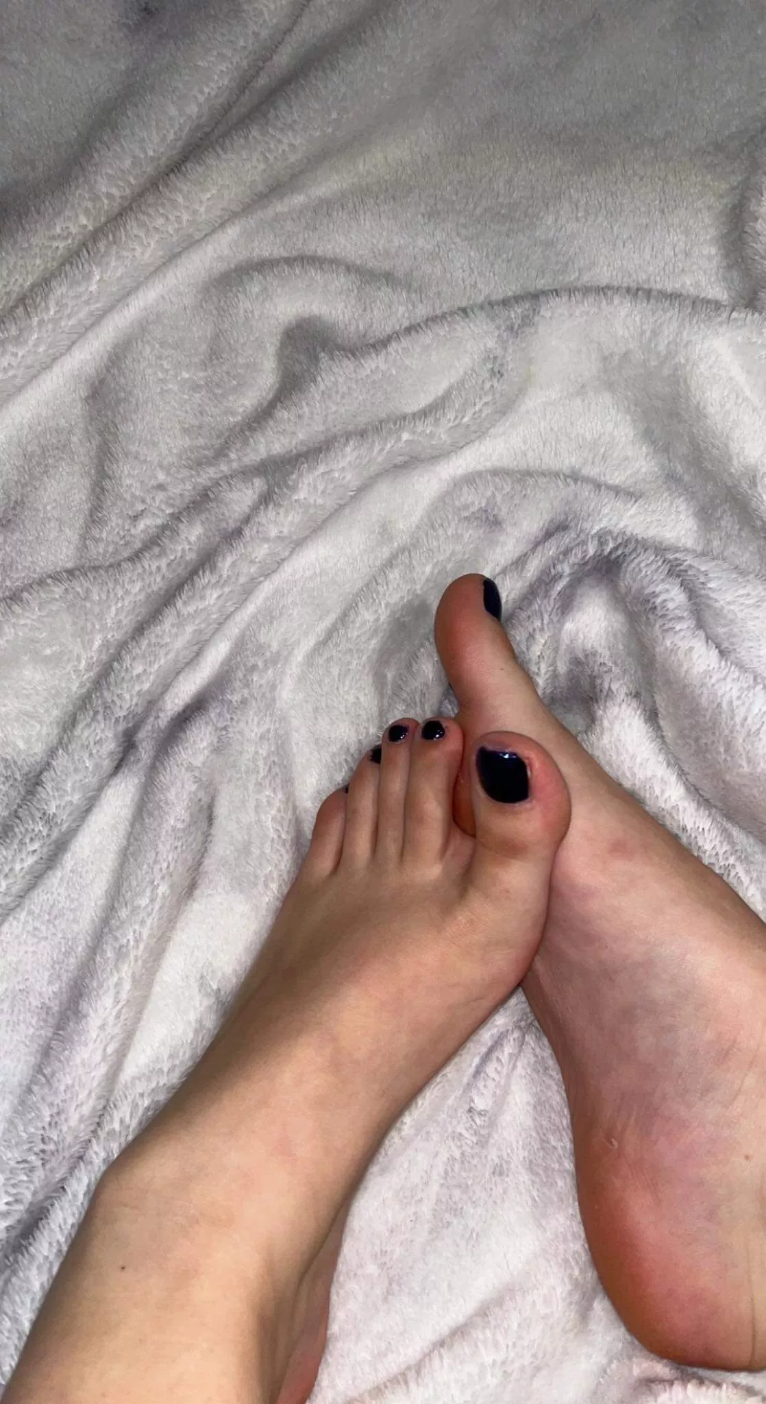 Would you cum on them? 🥺