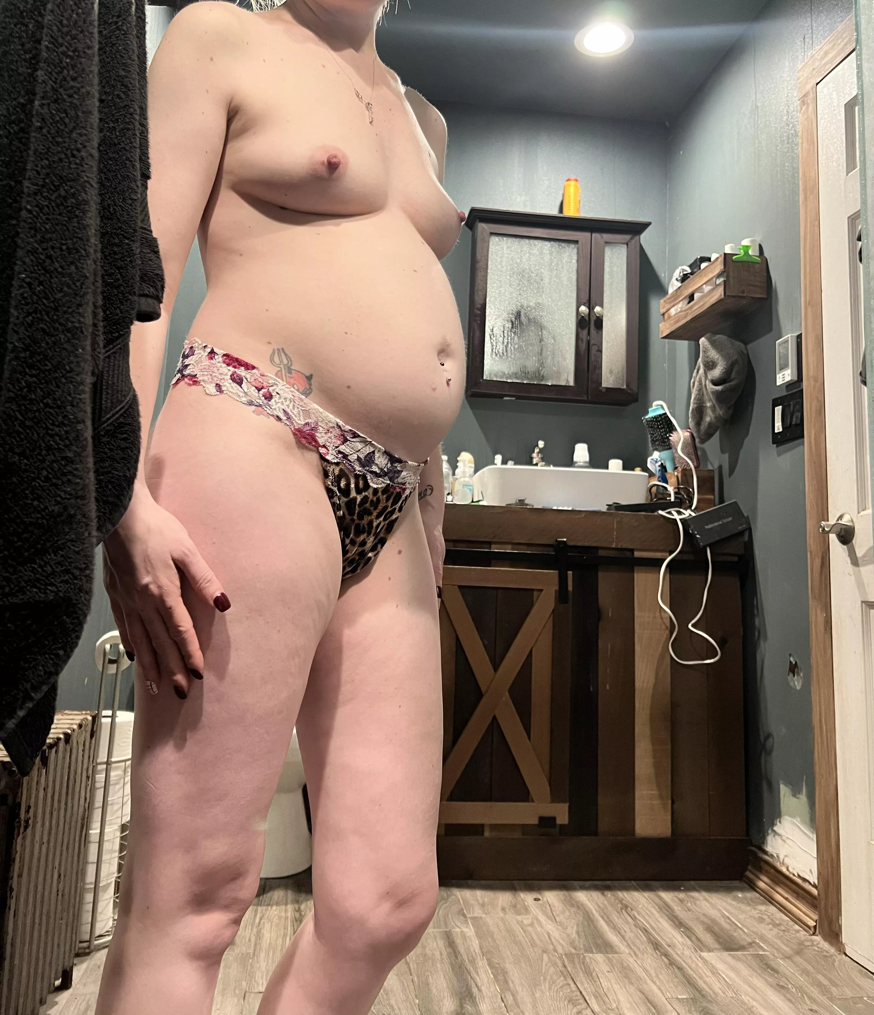 22 weeks pregnant