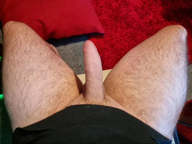 [25] I'm worried that the size of thighs makes my dick look small! What do you guys think?