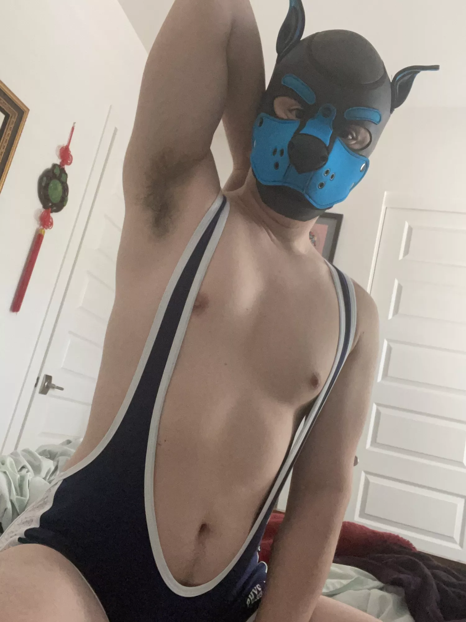 Any pups want a sniff?