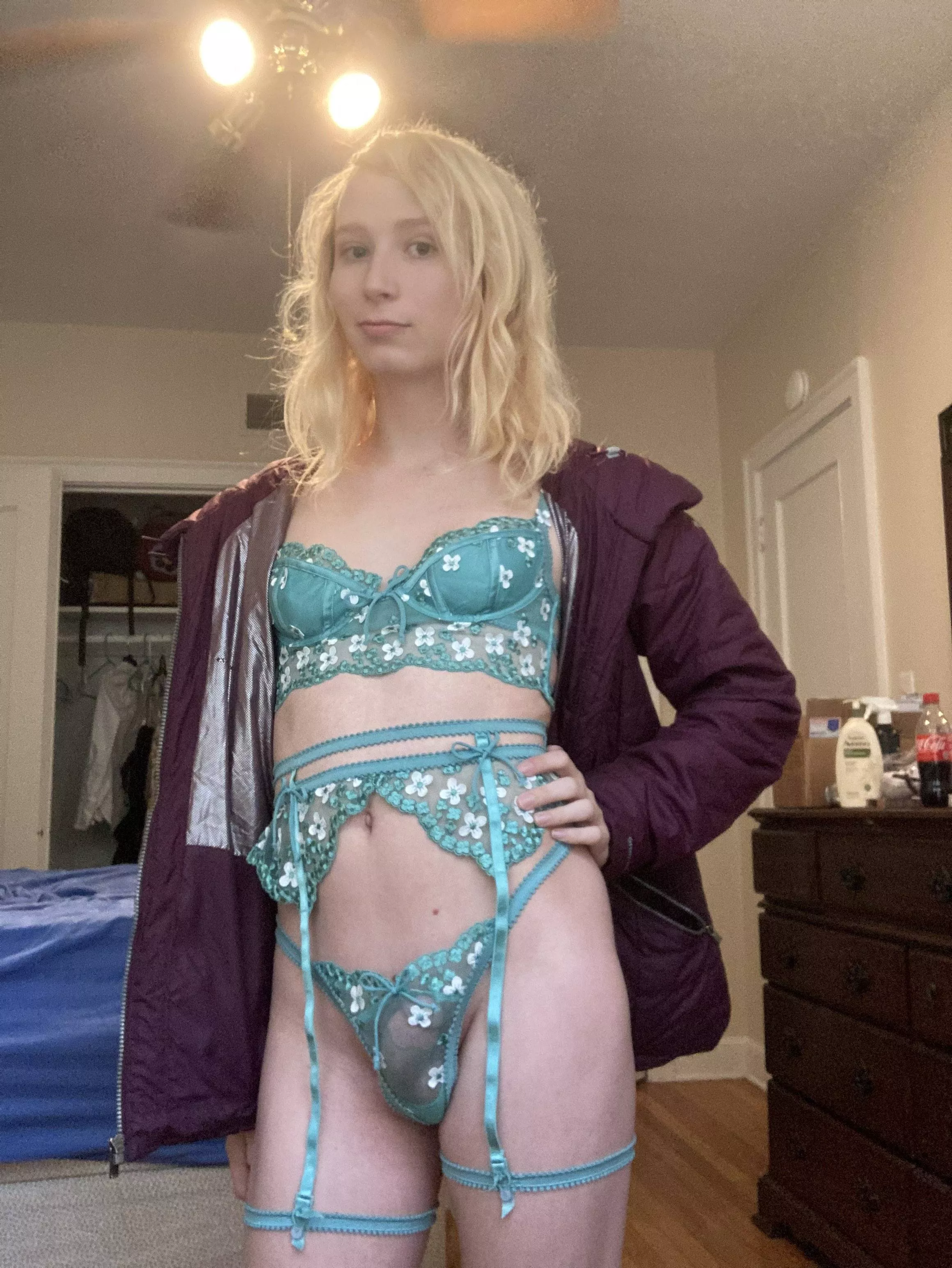 Baby it's cold outside 😘