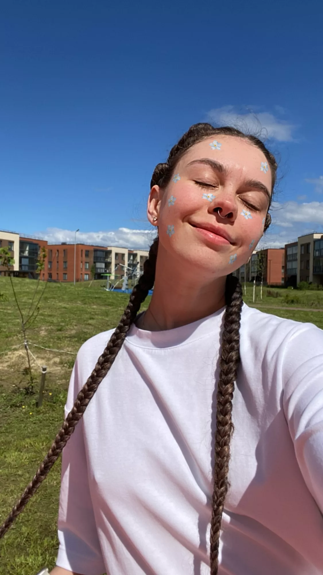 💓 Born in 2004... Shall we play sometime? 😛💕