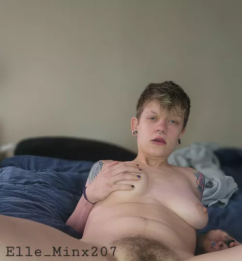 Cum make this bois hole weak 😉