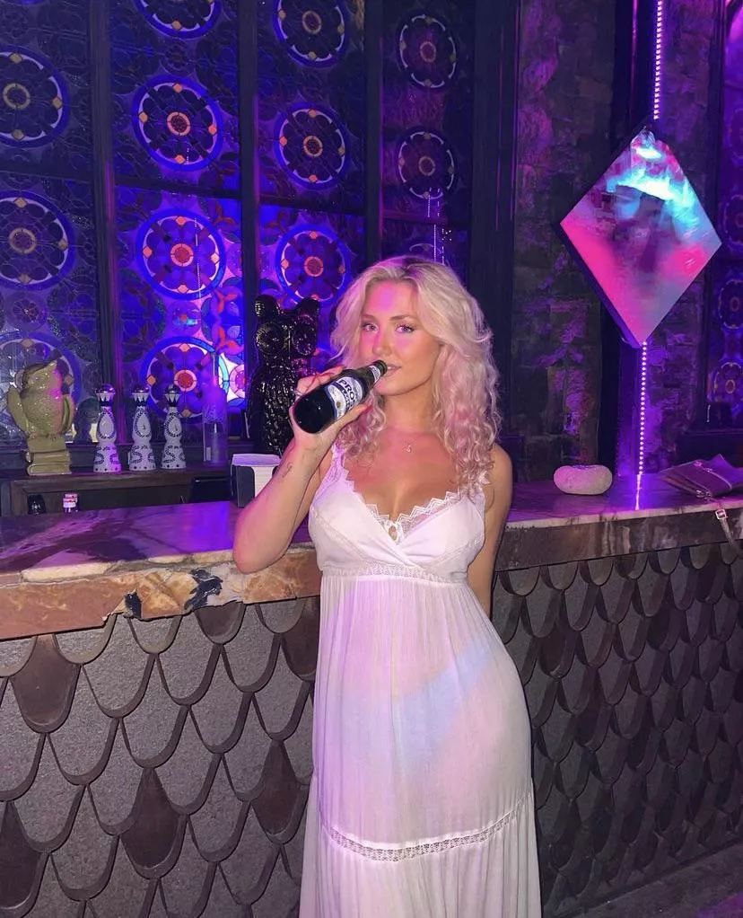 Do You Think She Knows?