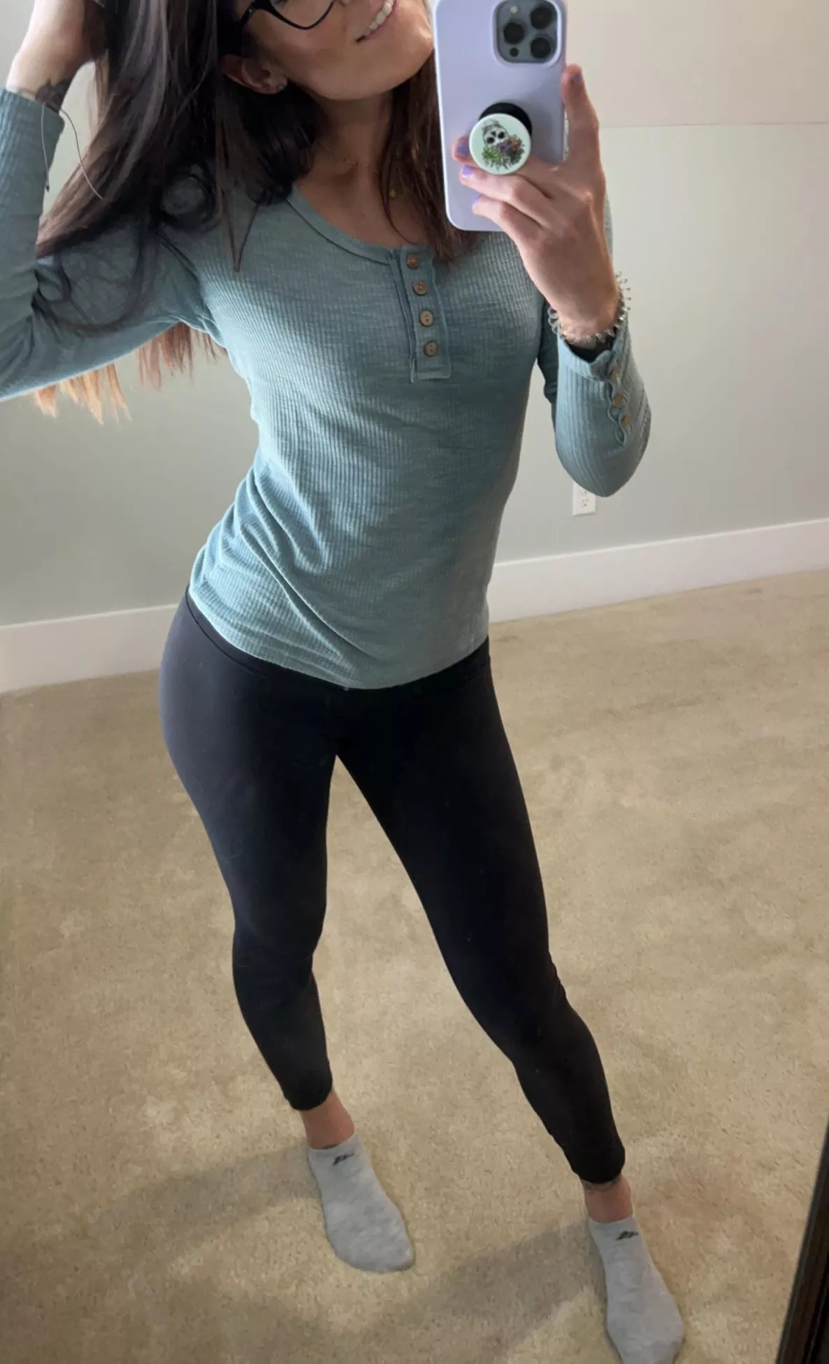 Feeling cute in this com(f)y outfit 🥰