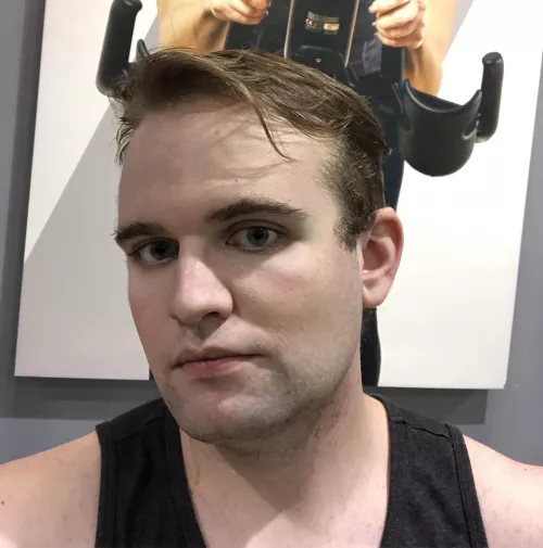 Felt cute at the gym ☺️