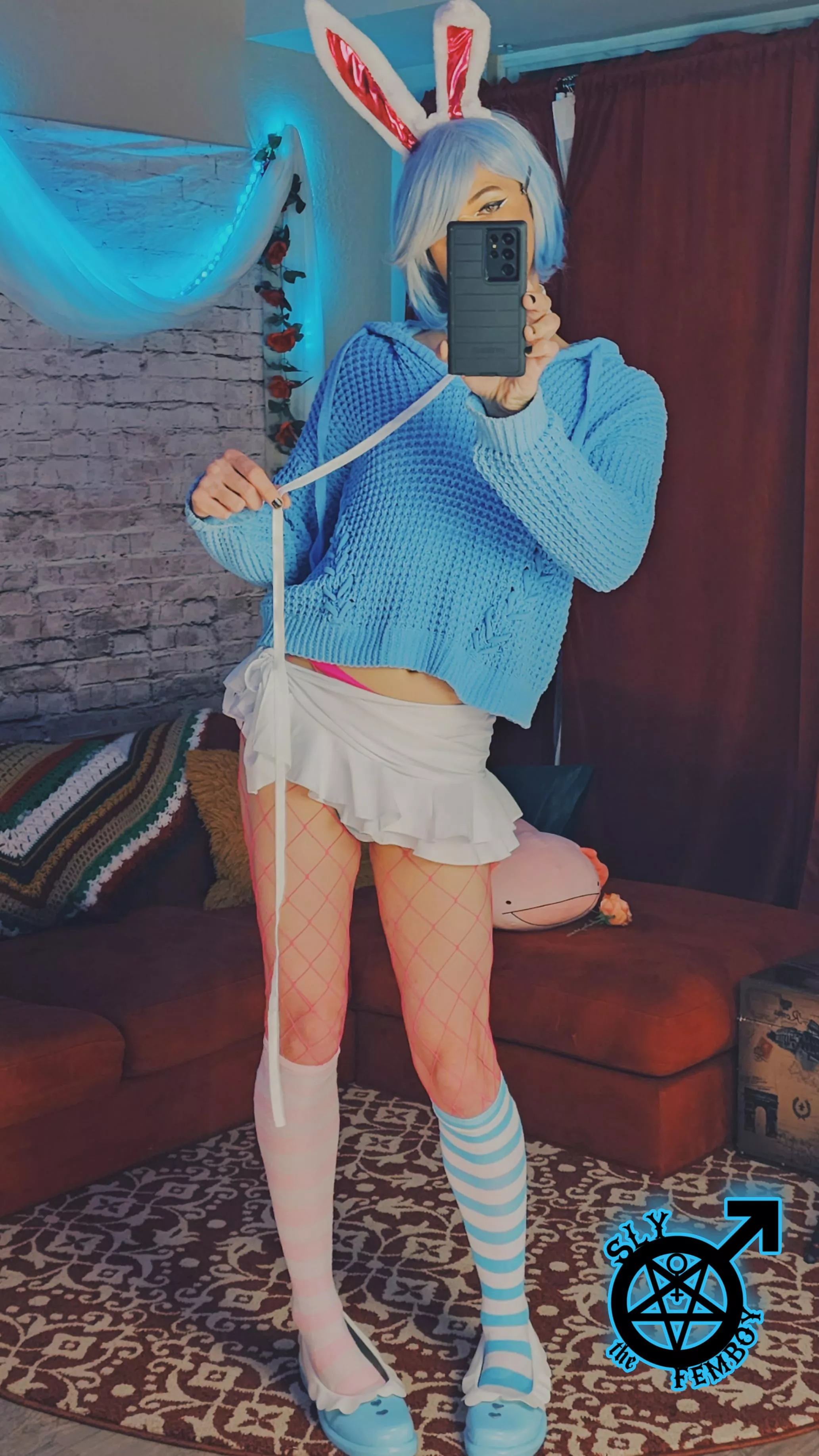 Get blue bunny'd 🤨🤨🥶