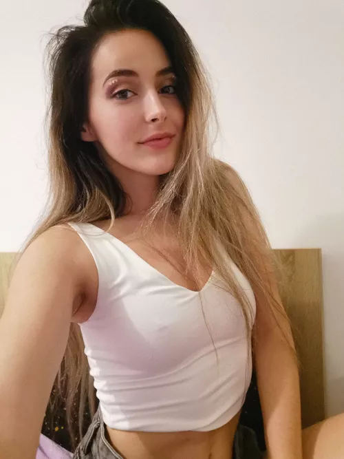 Hi again! I love white tops I hope you love them too