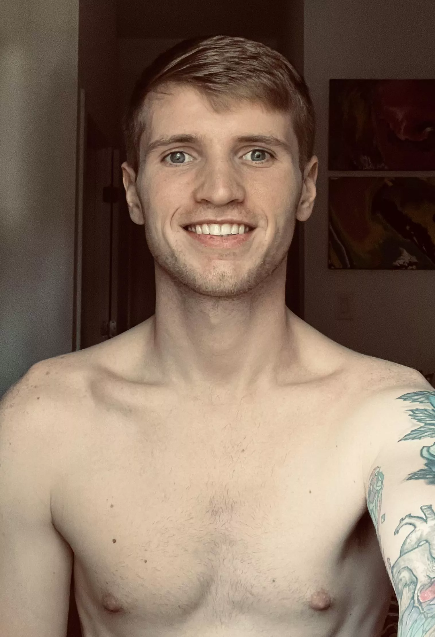 Hiiii, anyone want to chat?