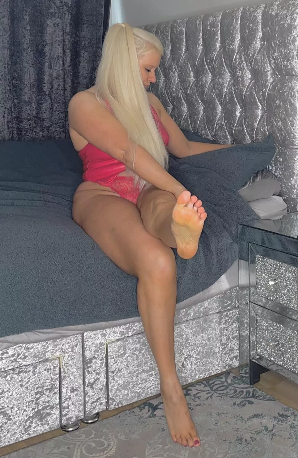 Hope my sole gets you hard