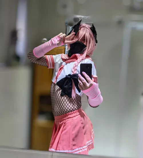 I enjoyed my Sunday! Got to spent the day dressed up as Astolfo.