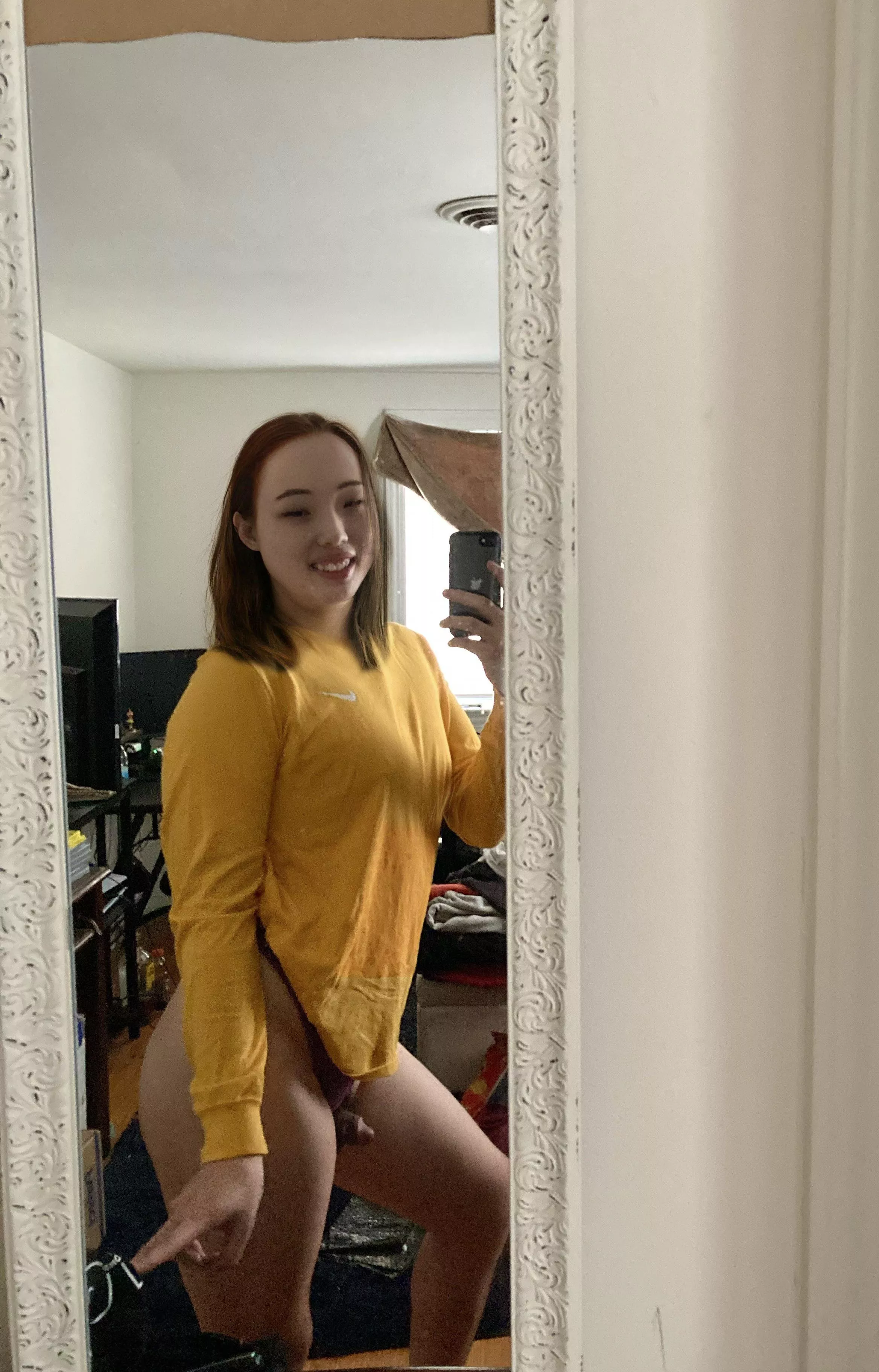 I just wanna make my pastor cum while he’s speaking to everyone, I call that Sunday service