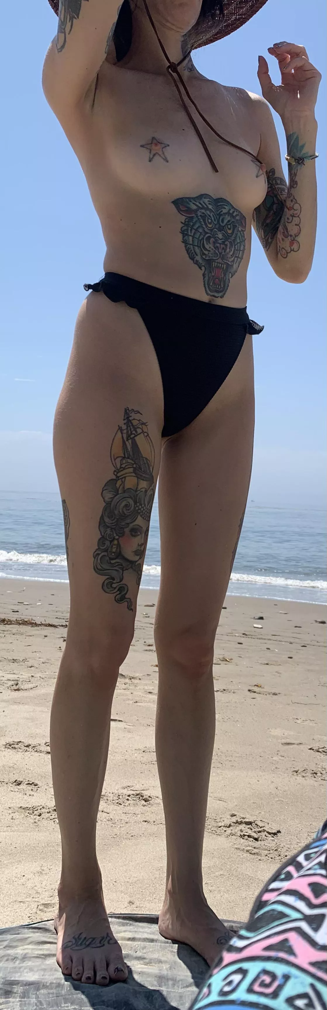 I’d love to watch another guy fuck my wife.(42,CA)