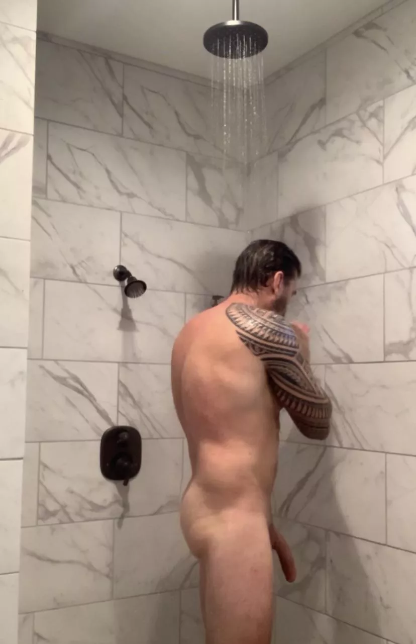 If you come over would you “accidentally” walk in on my husband in the shower?